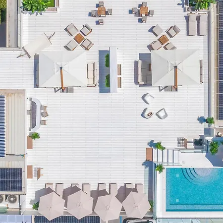 In With Swimming Pool Apartment Pineto