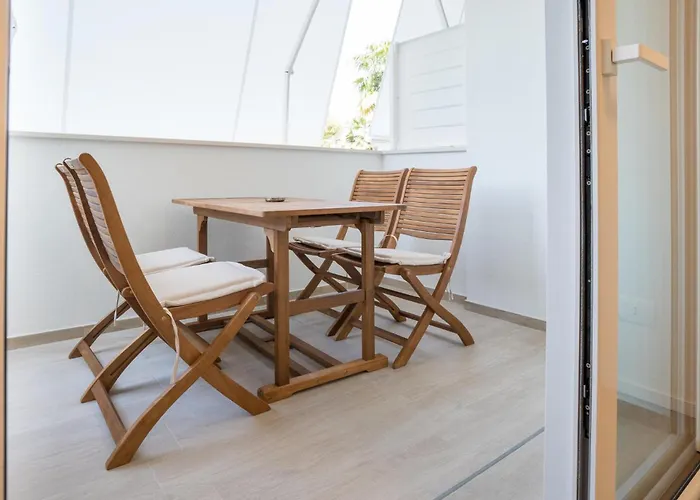 Lovely In With Kitchen Apartman *